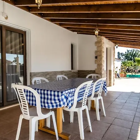 Вилла Reel Paradise Villa, Cyprus