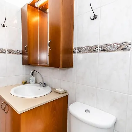 Reel Paradise Villa, Cyprus 빌라 *